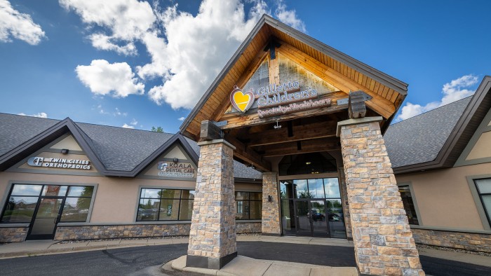 Exterior image of Gillette Children's Baxter clinic.