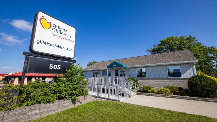 Exterior image of Gillette's Bemidji clinic.