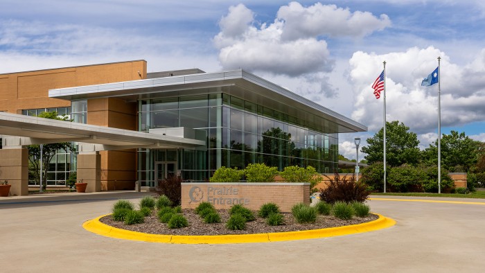 An exterior image of the CentraCare Health Plaza in St. Cloud, Minnesota, home to Gillette's St. Cloud Clinic.