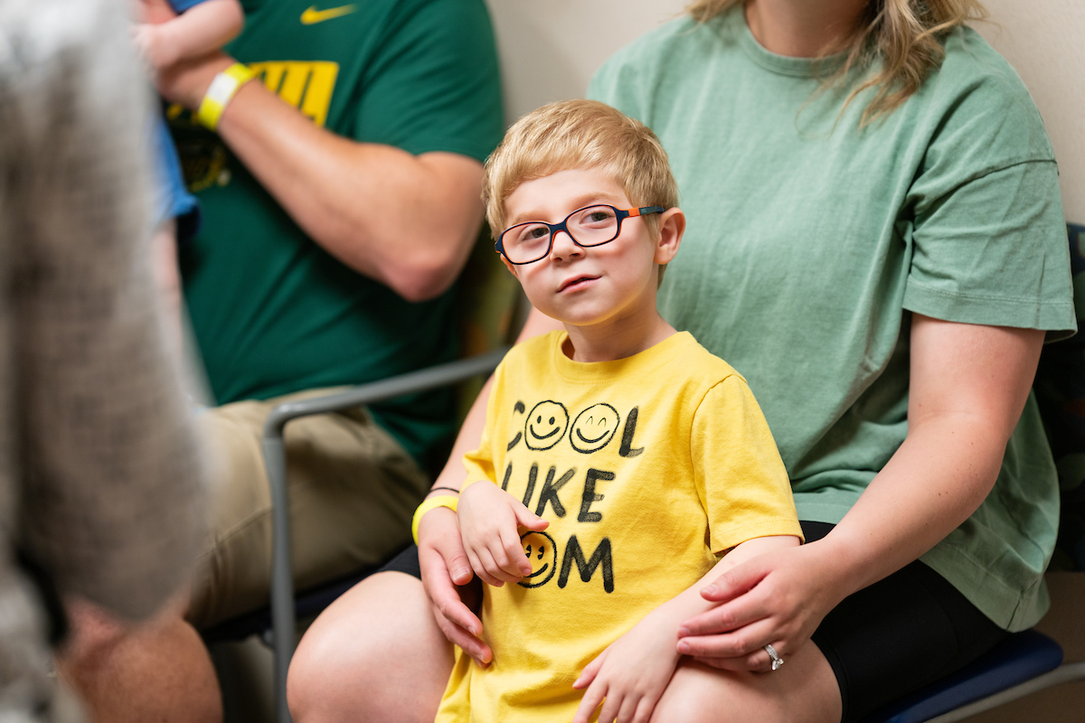Dr. Courtney Carpenter meets with patient Bryson Russell at Gillette Children’s for a Craniosynostosis follow-up