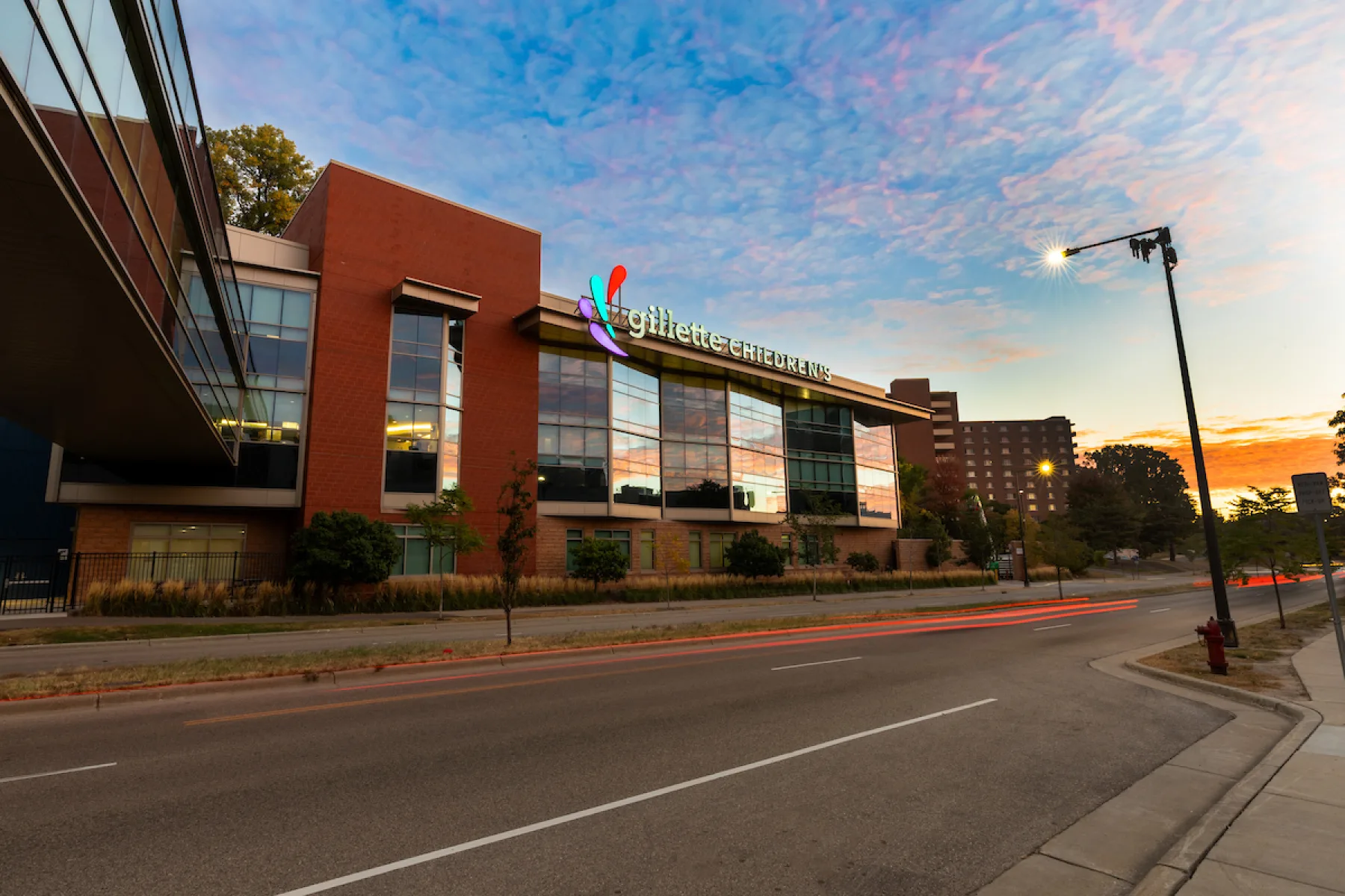 Exterior photo of St. Paul location of Gillette Children's.