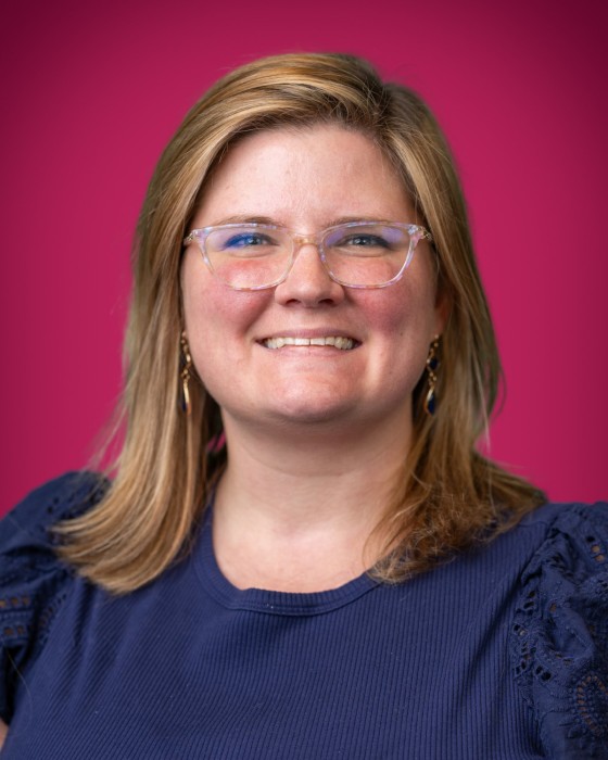 Portrait of Lauren Manston smiling.