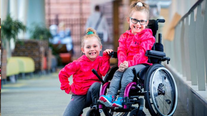 Gillette Children's How to Help Your Children Cope with a Siblings Hospital Stay